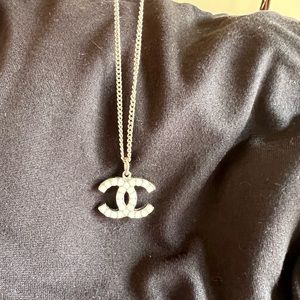 CHANEL double sided pendant necklace